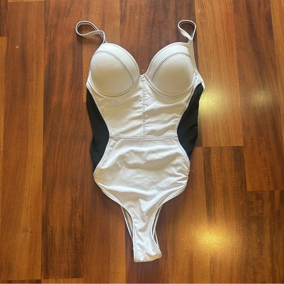 White & black mesh one piece bikini swimsuit - Picture 1 of 5